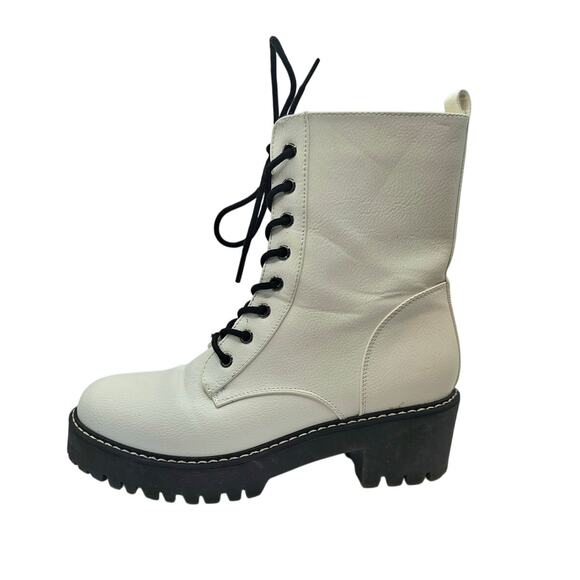 UNIONBAY Shoes - Women's White Unionbay Rumble Combat Boots with Black Laces